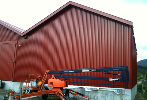 Wall cladding complete on Upper Hutt end of workshop