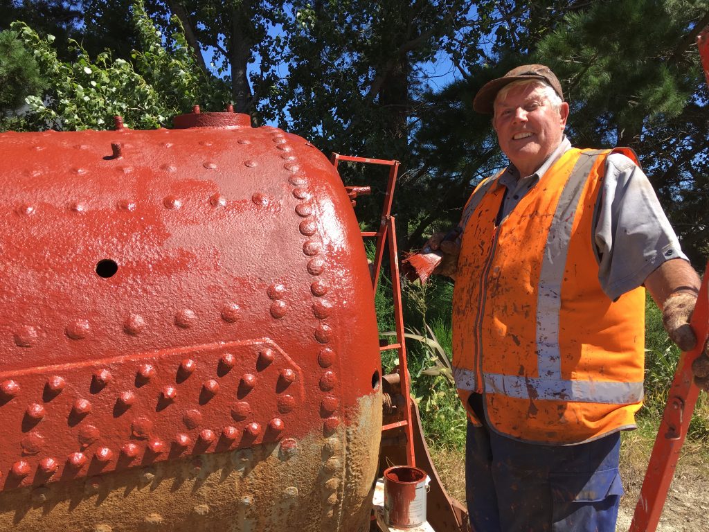 Ron Jones painting boiler - Wb299