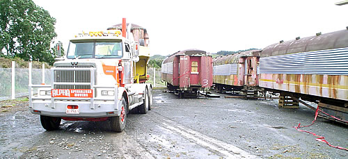 Alpha Specialised Movers delivering the fourth carriage to the Maymorn site