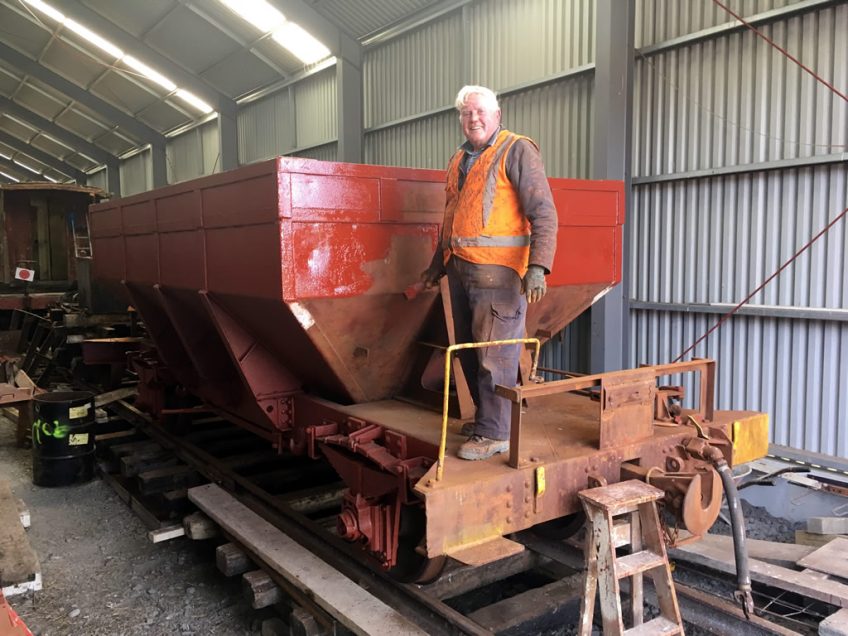 Ron Jones - one of the key people in the maintenance team, with Yc877