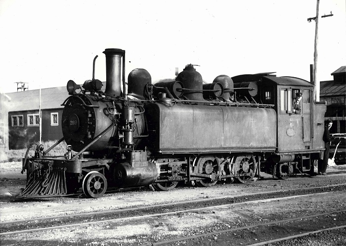 Wb 299 at Westport loco depot, c 1955 - John Creber.